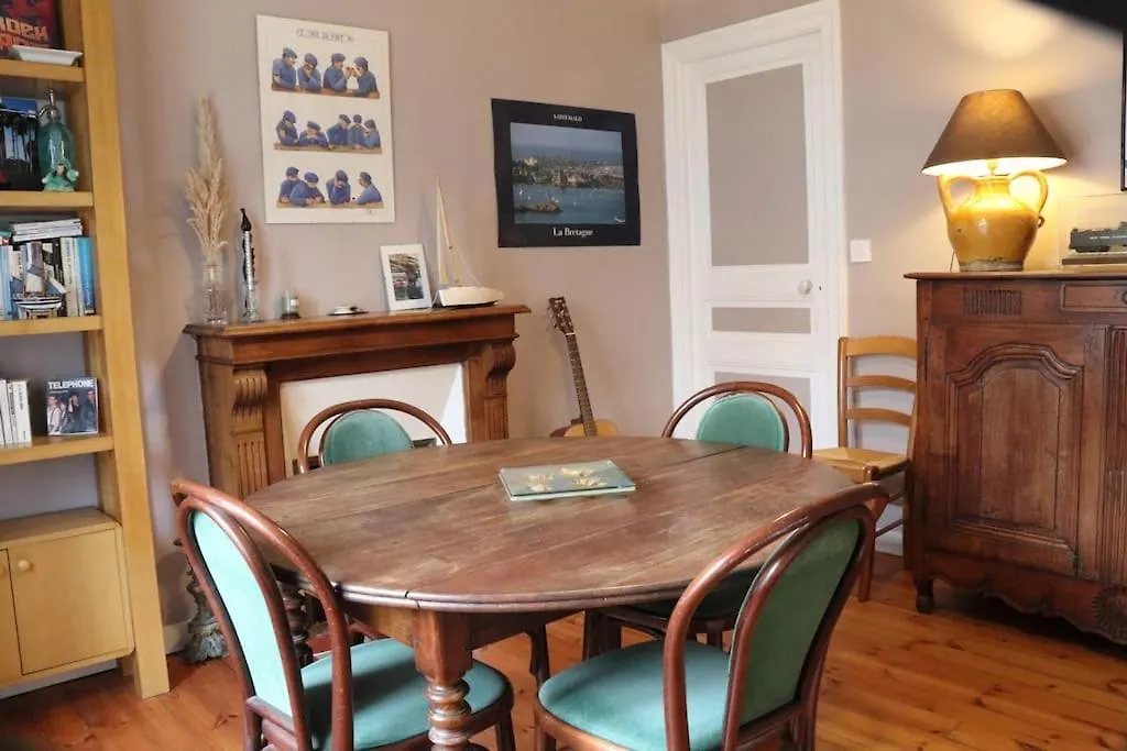 Vakantiehuis Maison Dinannaise -Les Roses-